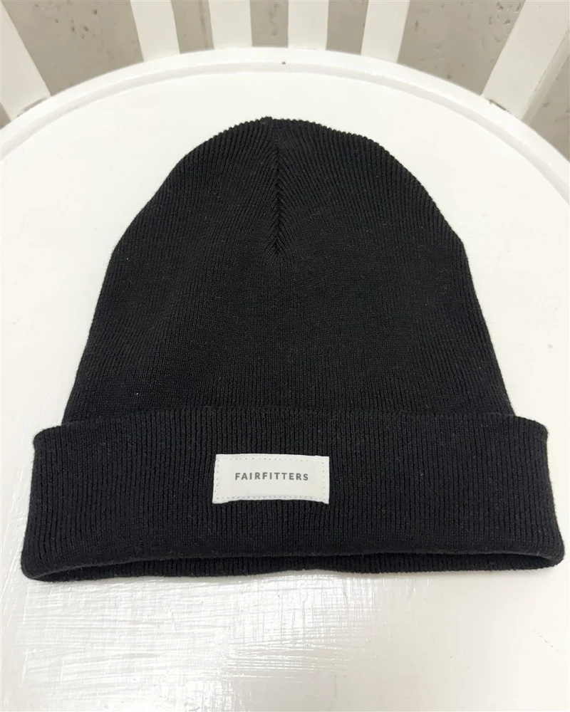 FAIRFITTERS Basic Mütze Beanie black