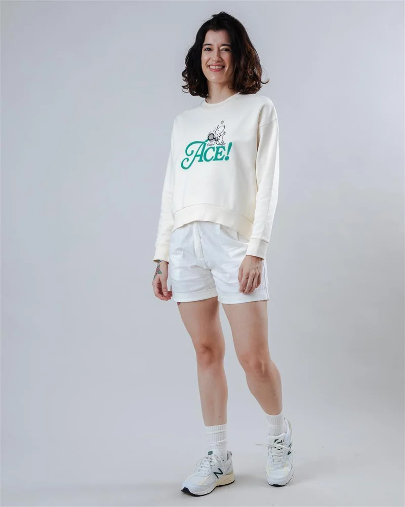 BRAVA Peanuts Ace Snoopy Sweatshirt Rounded Hem Ecru