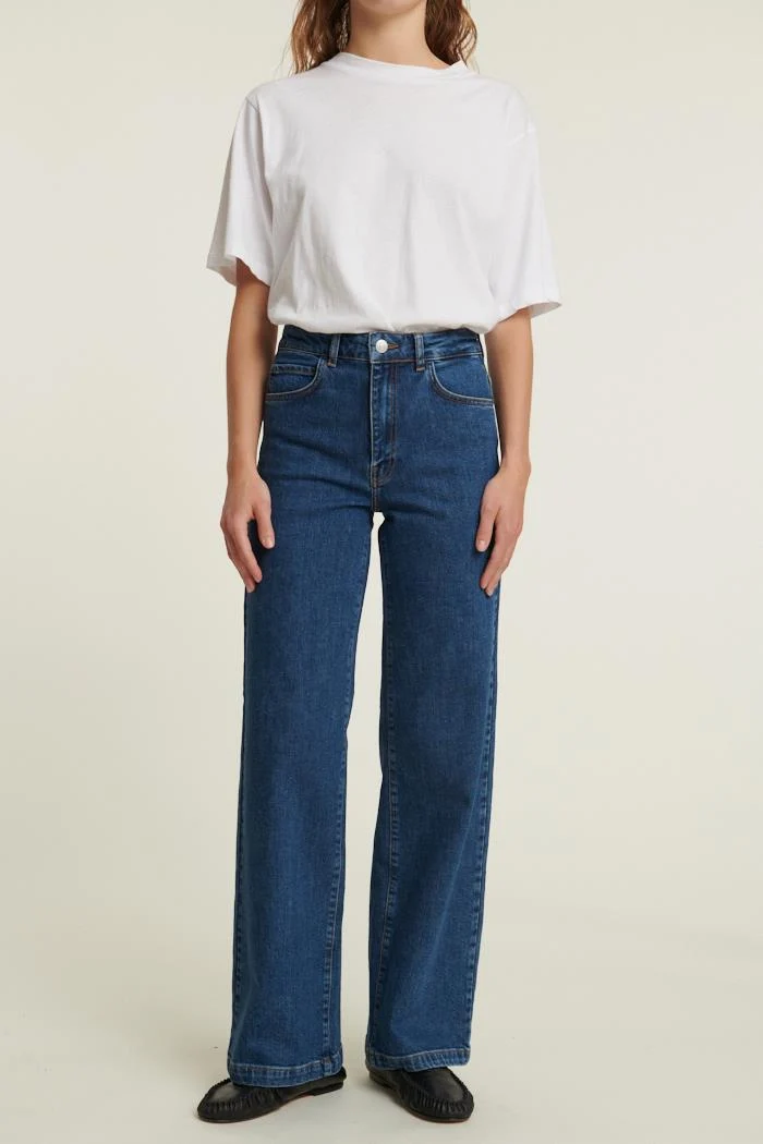 BASIC APPAREL Enya Jeans mid blue