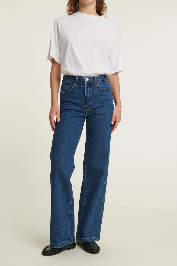 BASIC APPAREL Enya Jeans mid blue