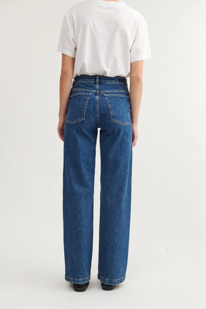 BASIC APPAREL Enya Jeans mid blue