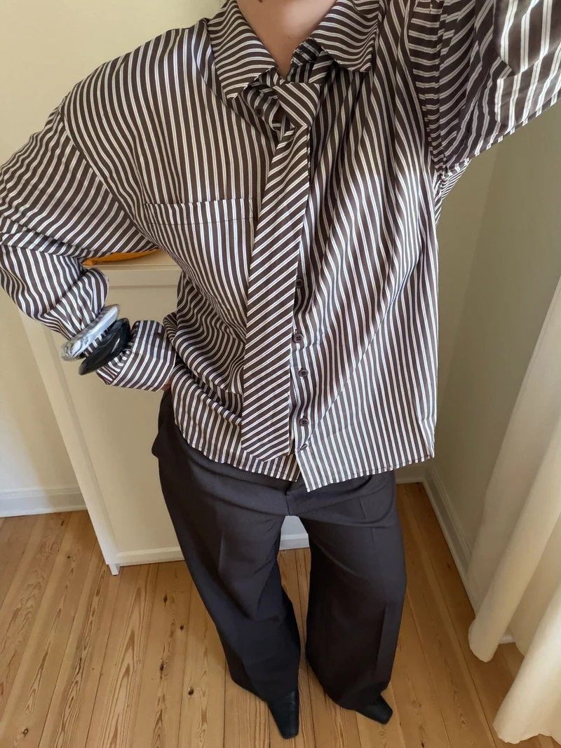 Love & Divine - Love1663 20427 - 832 - Brown Stripe