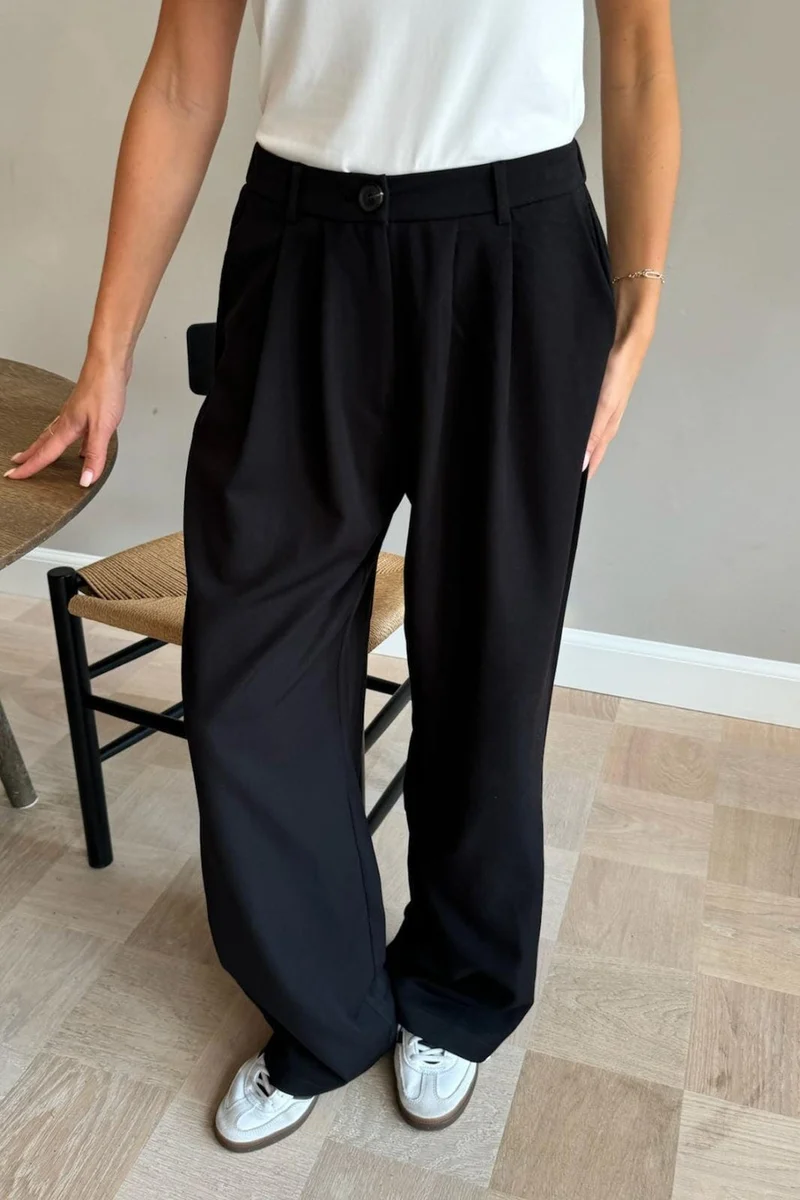 BYIC - Claraic Pants - black Black