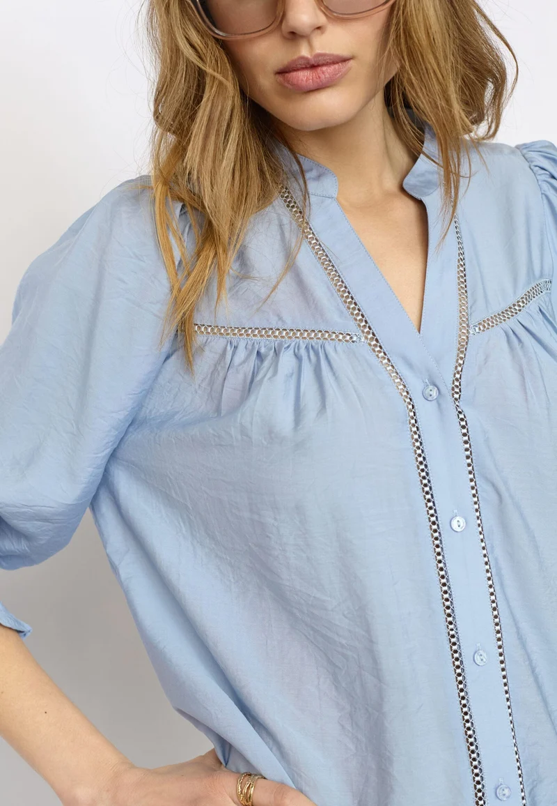 Co´Couture - Callumcc Lace Puff V-Shirt 45173 - 23 - Pale Blue