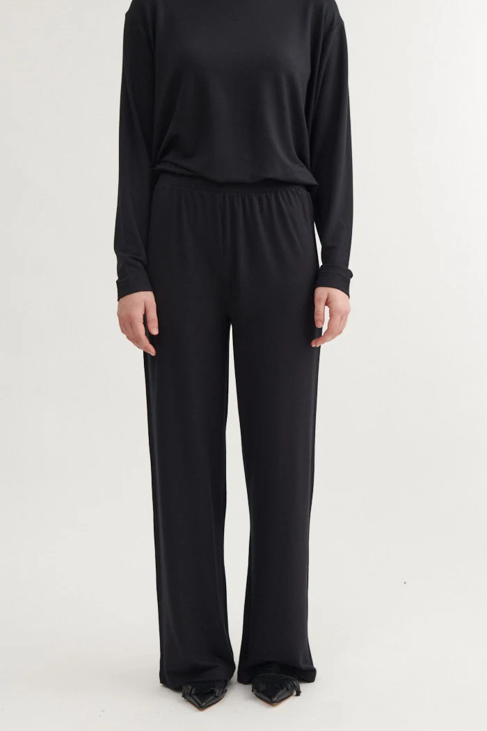 BASIC APPAREL Sadie Pant black