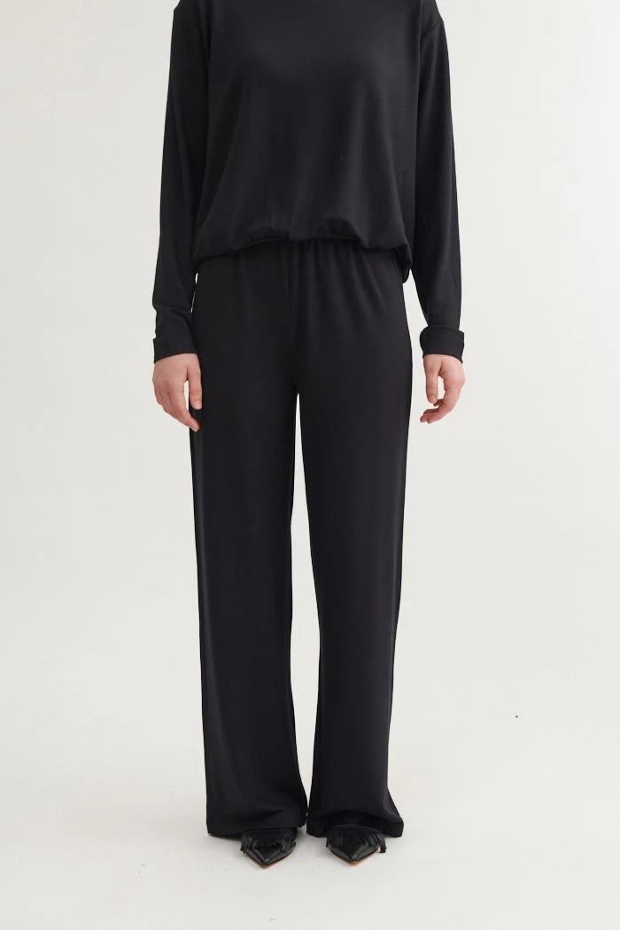 BASIC APPAREL Sadie Pant black