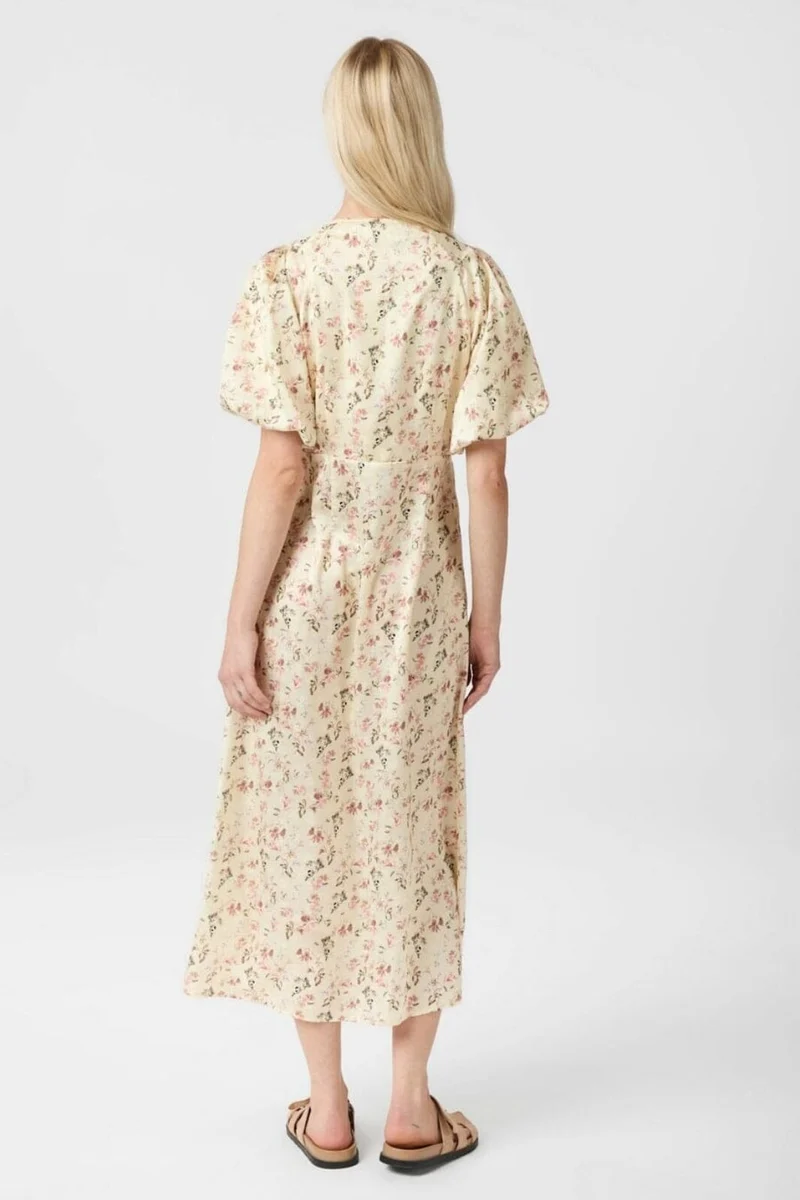 Neo Noir - Illana Flower Print Dress 165121 - 122 - Creme