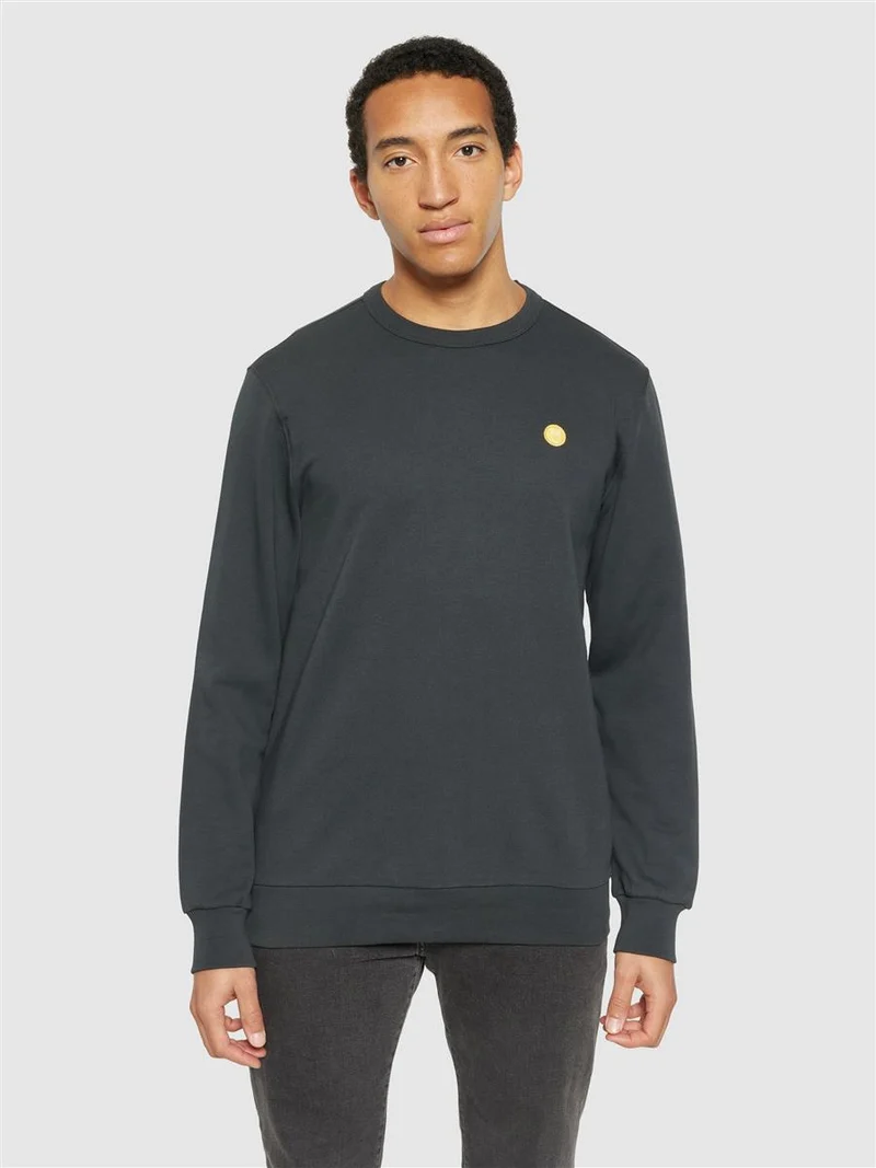 KNOWLEDGE COTTON APPAREL Erik Basic Badge Sweat phantom
